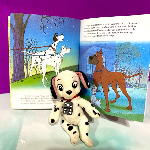 DISNEY’S 101 DALMATIANS VTG A LITTLE GOLDEN BOOK & DOMINO PUPPY MINI PLUSH 6.5” - Picture 8 of 13